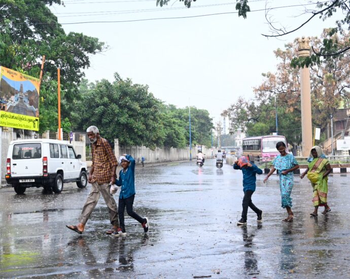 கோவையில் கனமழை - மக்கள் மகிழ்ச்சி